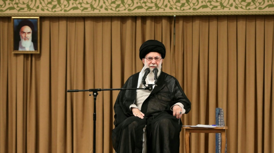 Chamenei: T&ouml;tung von Kommandeuren wird Hisbollah "nicht in die Knie zwingen"