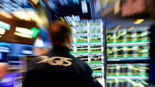 Wall Street flanche, chamboul&eacute;e par les nouvelles menaces douani&egrave;res