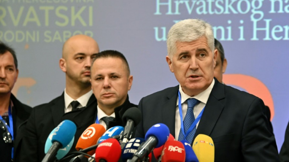 En una Bosnia fracturada, los croatas tambi&eacute;n presionan