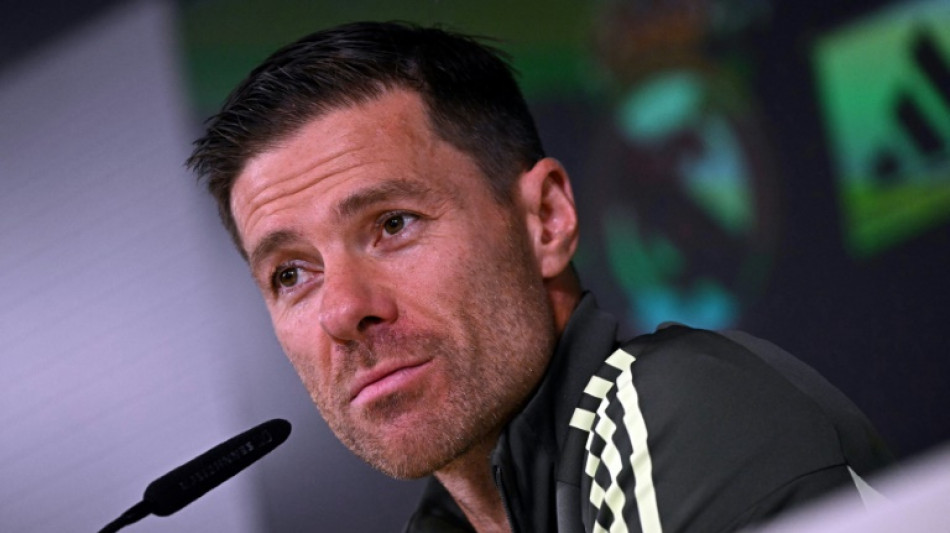 Xabi Alonso evita pol&ecirc;mica sobre Yamal: 'N&atilde;o vou entrar nisso'