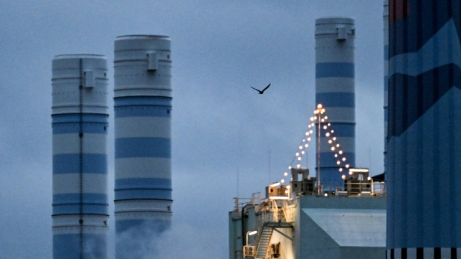 Ausbleibende Impulse: Wirtschaftsforscher drosseln Wachstumserwartungen