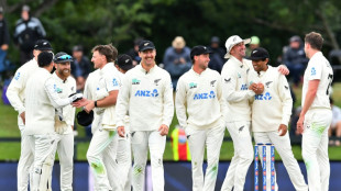 New Zealand strike as West Indies lose brave Hope to be 120-5