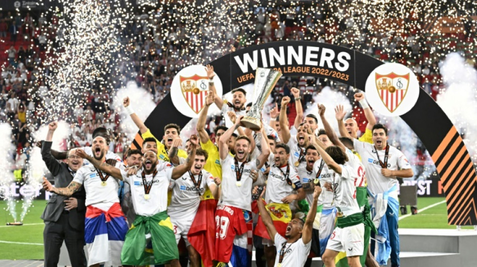 Sevilla vence Roma nos p&ecirc;naltis e conquista sua 7&ordf; Liga Europa