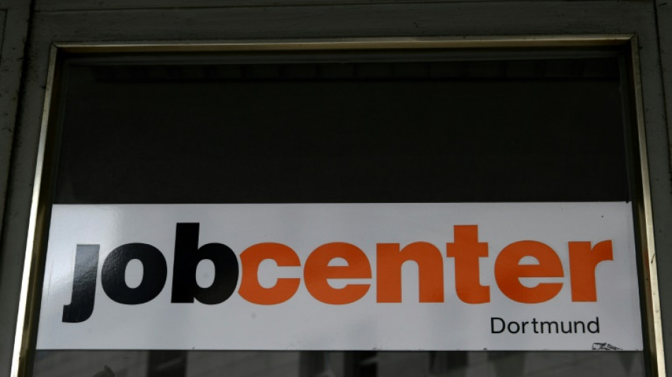 Bund verdoppelt Hartz-IV-Einmalzahlung und billigt Hilfen f&uuml;r Fl&uuml;chtlinge