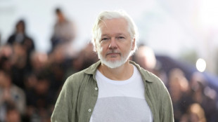 Assange stellt Strafanzeige gegen Nobel-Stiftung wegen Auszeichnung von Machado