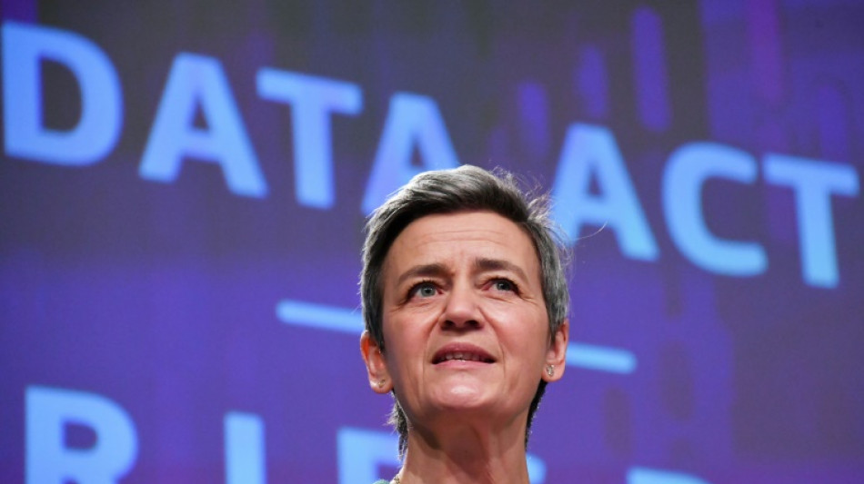 La UE abre una investigaci&oacute;n sobre un acuerdo Google-Facebook sobre publicidad en internet