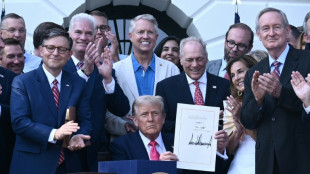 Am Unabhängigkeitstag: Trump unterzeichnet umstrittenes Steuergesetz