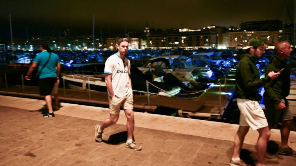 C1: après la victoire du PSG, les Marseillais se consolent d'être "à jamais les premiers"