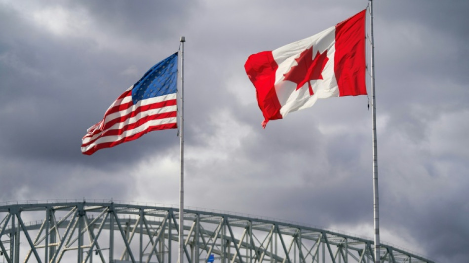 Trump suspend pour trois jours l'entr&eacute;e en vigueur de nouveaux droits de douane pour le Canada