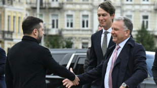 Zelenski sostiene nuevas conversaciones con enviados de EEUU, seg&uacute;n funcionario ucraniano
