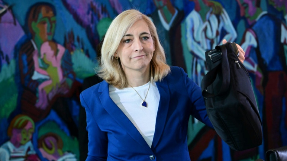 Kritik an Warken im Gesundheitsausschuss: Ausflüchte statt Aufklärung zu Masken