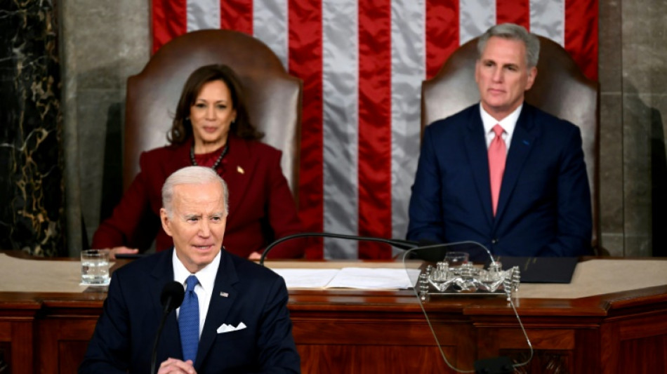 Devant le Congr&egrave;s, Biden se veut porteur d'espoir dans une Am&eacute;rique d&eacute;prim&eacute;e
