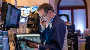 Wall Street en ordre dispers&eacute;, le Dow Jones plomb&eacute; par l'action Boeing 