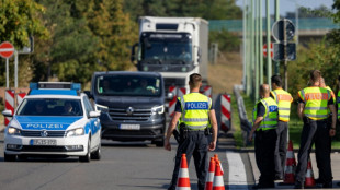28 Fl&uuml;chtlinge in K&uuml;hltransporter: Haftbefehl gegen Schleuser in Sachsen